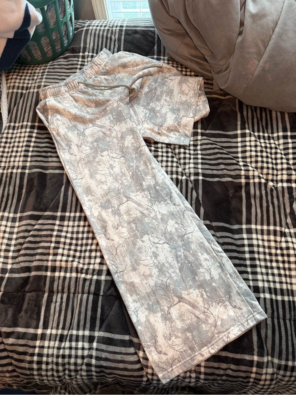Gray Camo-Print Lounge Pants